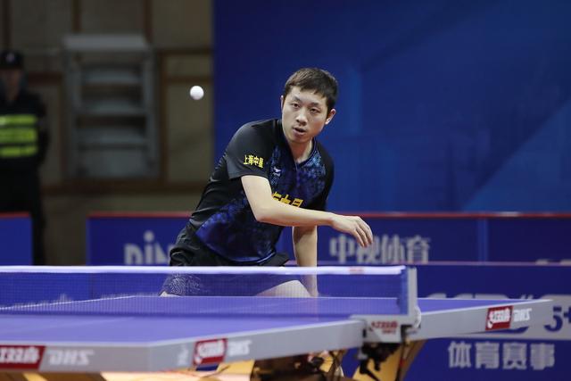 比的场上掌 比的场上掌