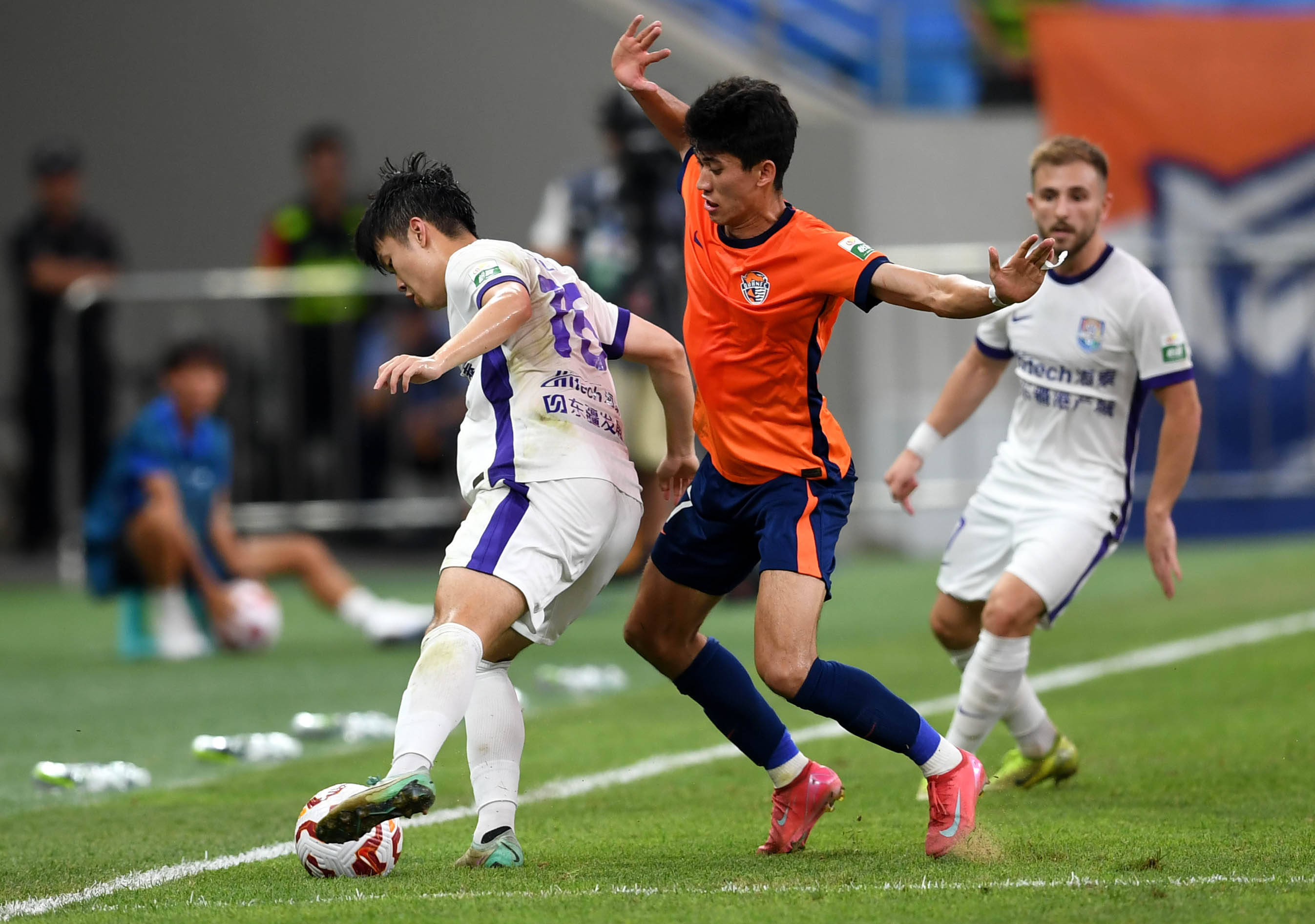 尽管C罗个 尽管C罗个