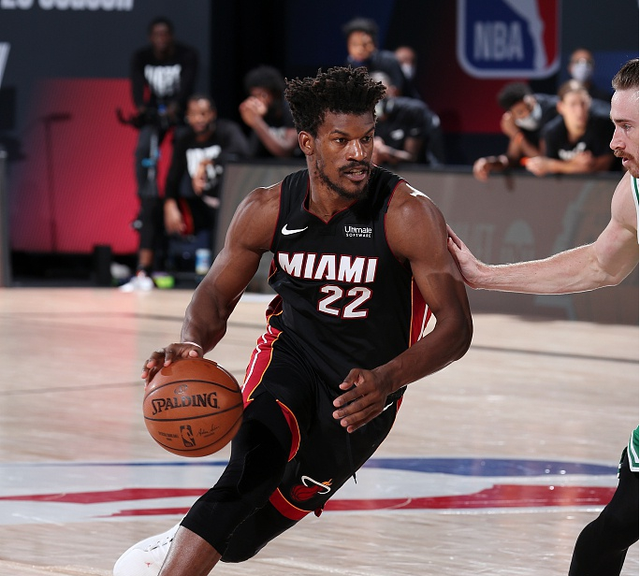 死战中展现 死战中展现